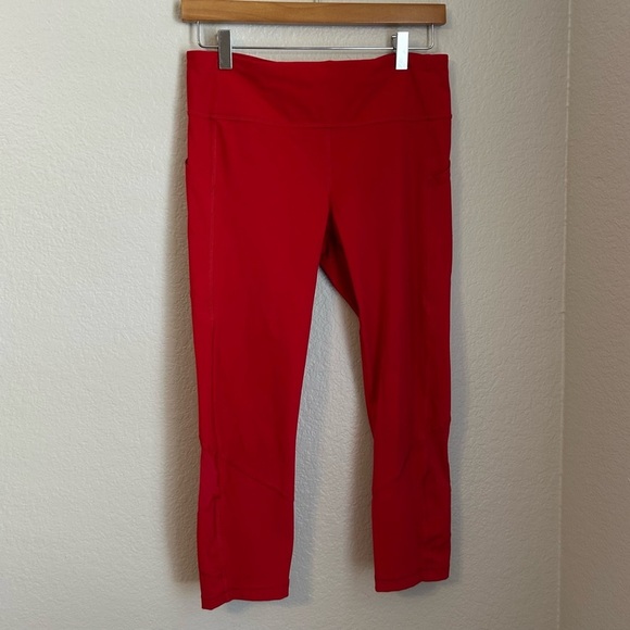 Lululemon Women’s Pace Rival Crop 22" Four-Way Stretch Leggings in Dark Red, 8 - Picture 5 of 14